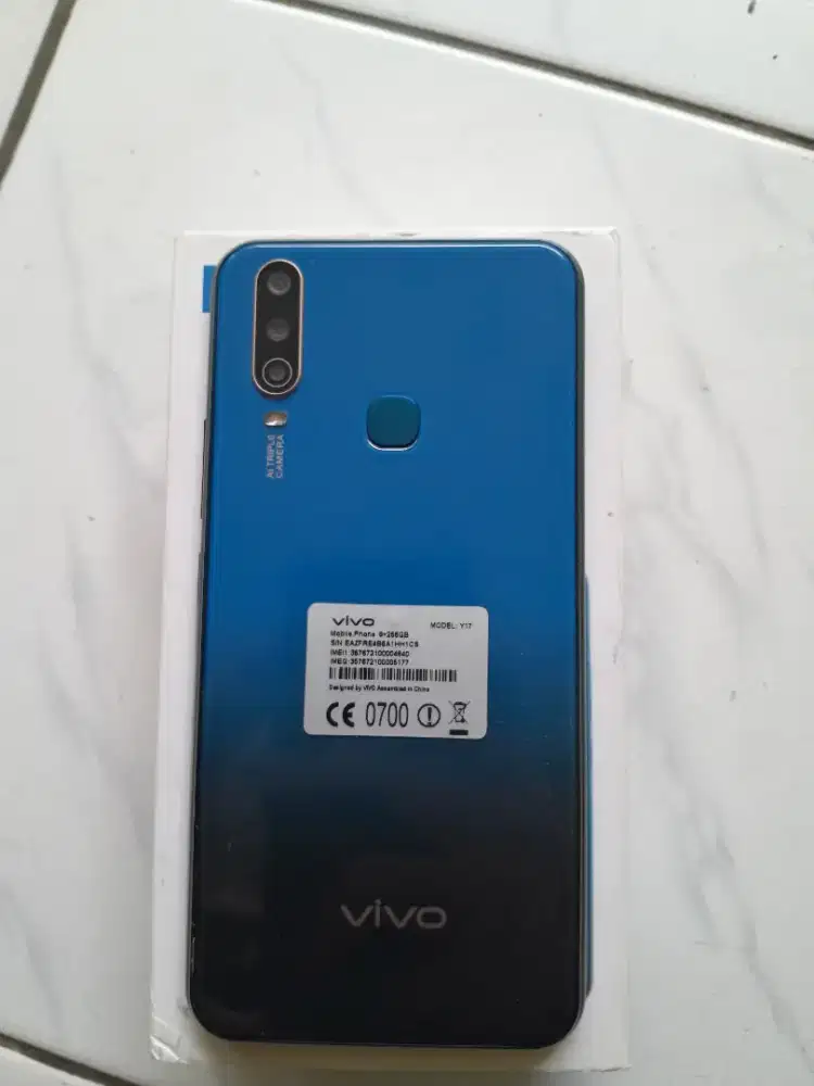 Vivo y17 ram 8/256