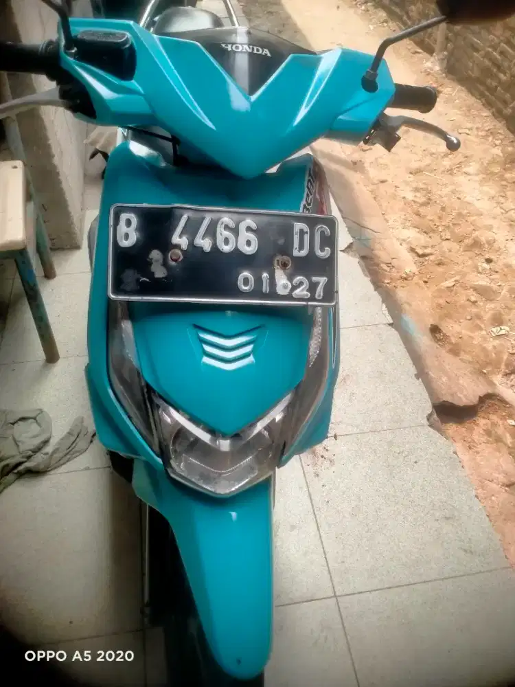 Honda beat tahun 2011