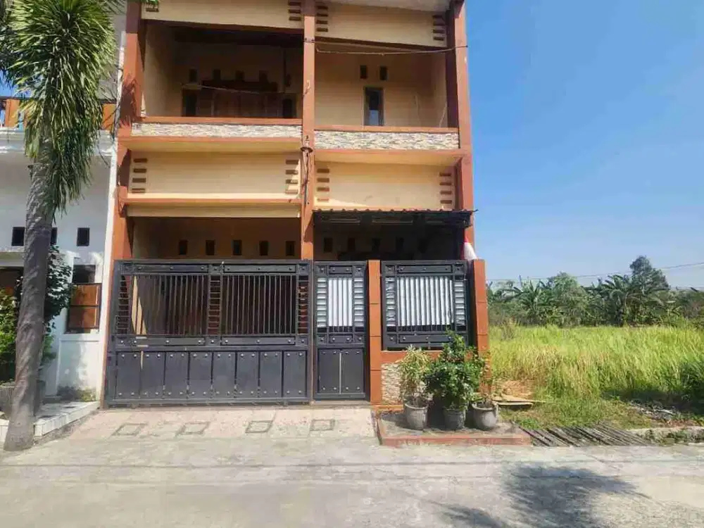 DI JUAL RUMAH 

KEL. : KEBET
KEC. : LAMONGAN 
KAB  : LAMONGAN