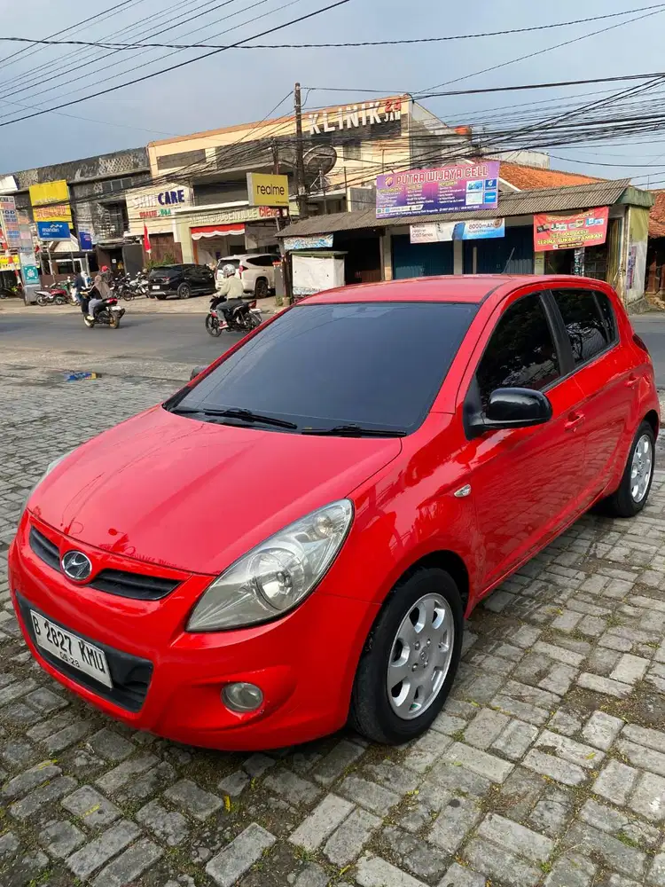 Hyundai i20 1.4 2010 AT