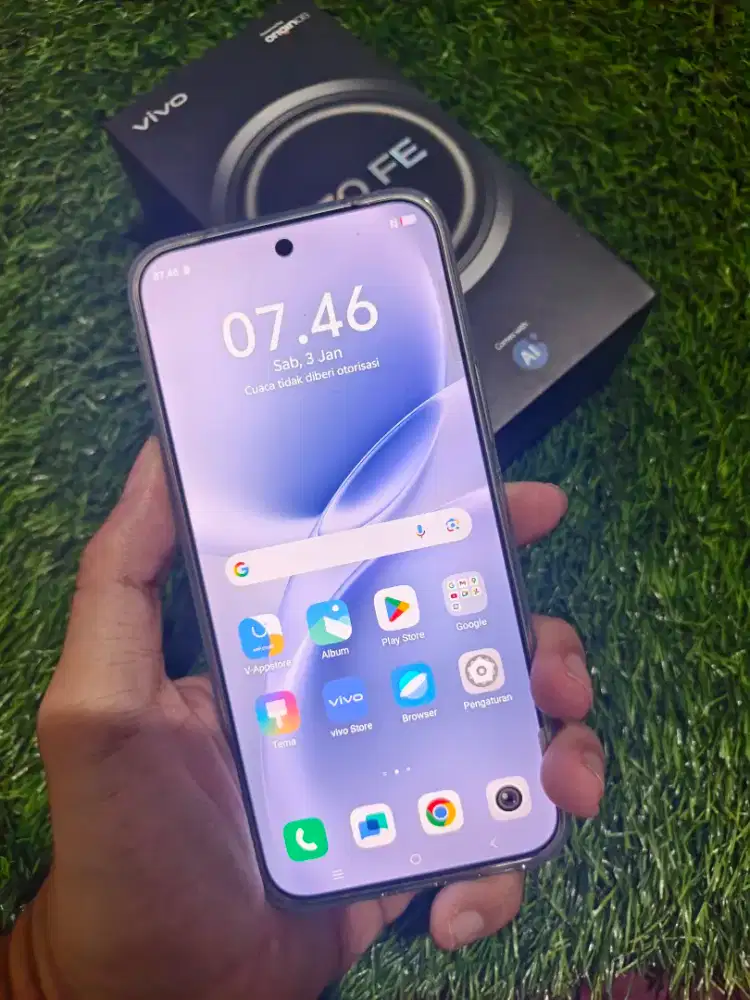 VIVO V70 FE 5G 8/256 RESMI MULUS LIKE NEW