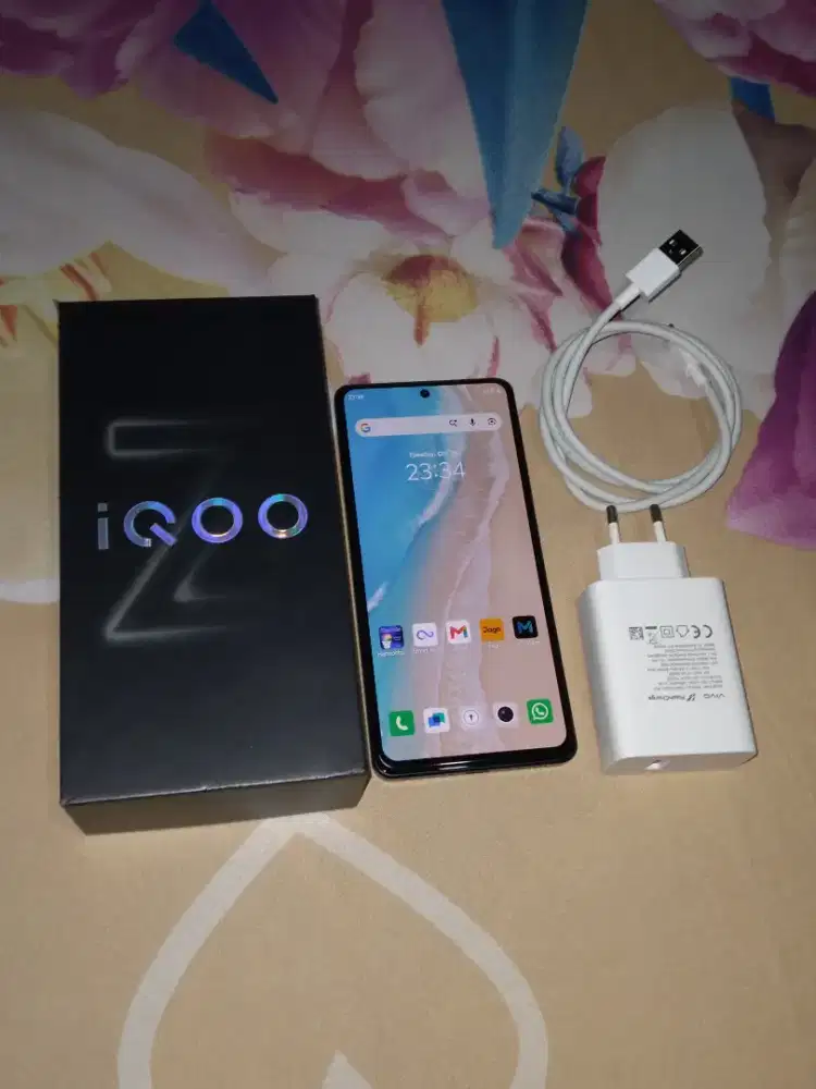 Vivo iQOO Z9 8/256