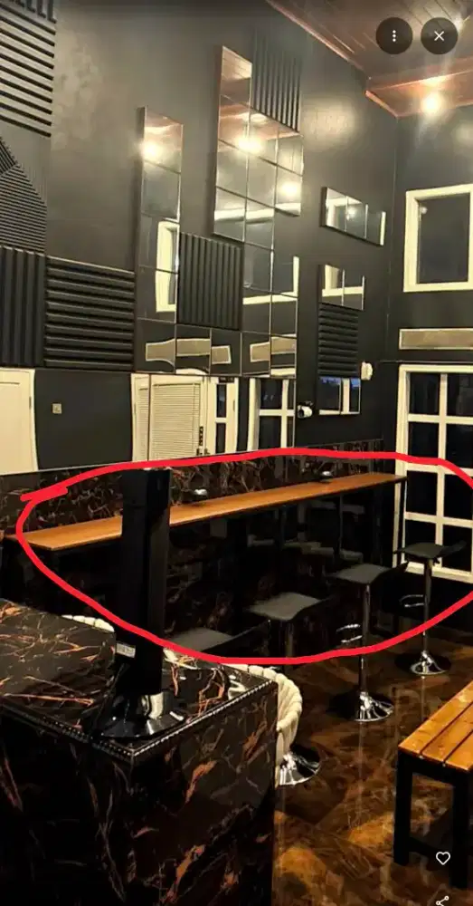 Meja Cafe Panjang dan Kursi Hidrolik
