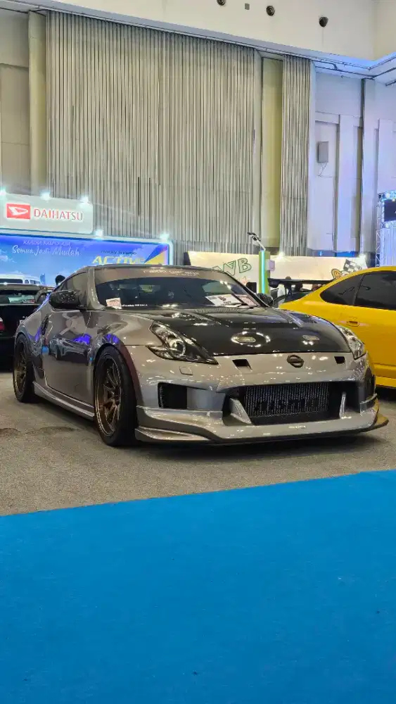 Nissan fairlady 370z full modifikasi