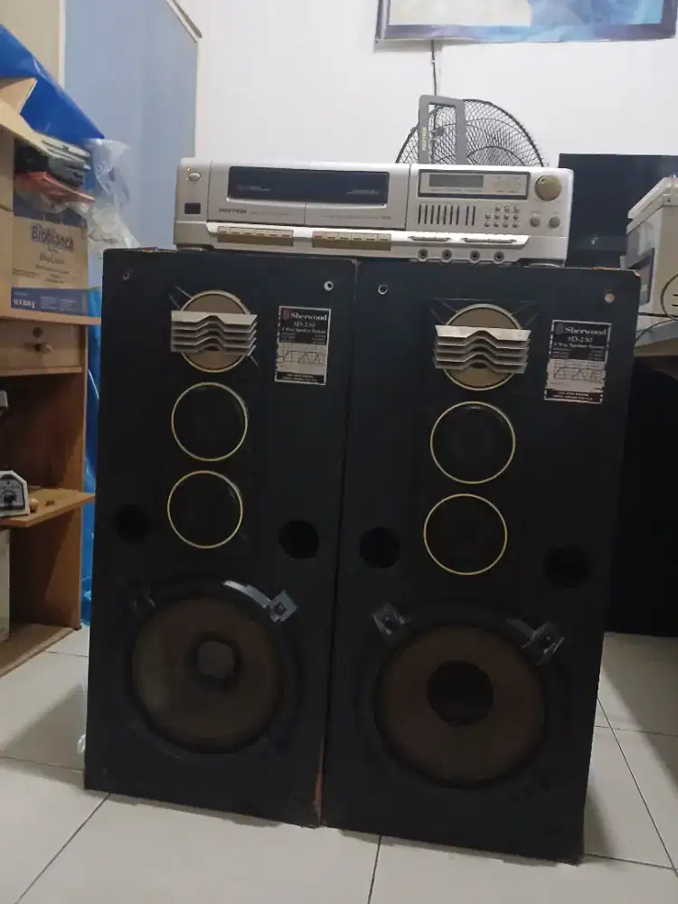 Spiker sherwood sd 230 ples tape dec polytron
