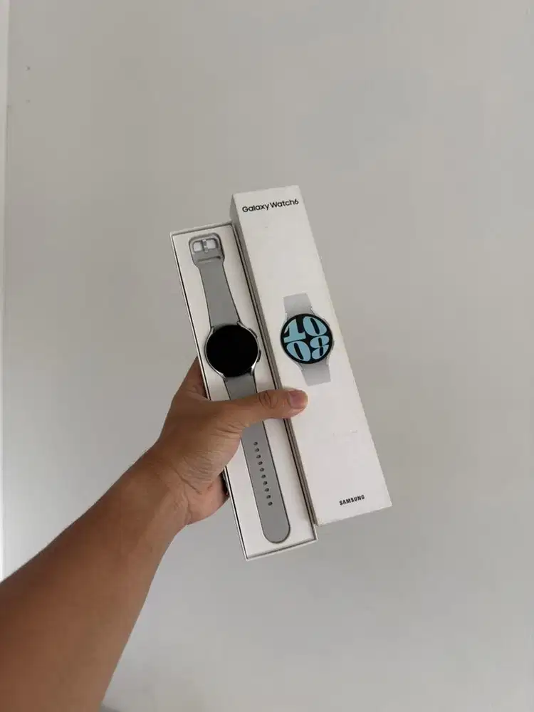 Samsung Galaxy Watch 6 44mm LIKE NEW