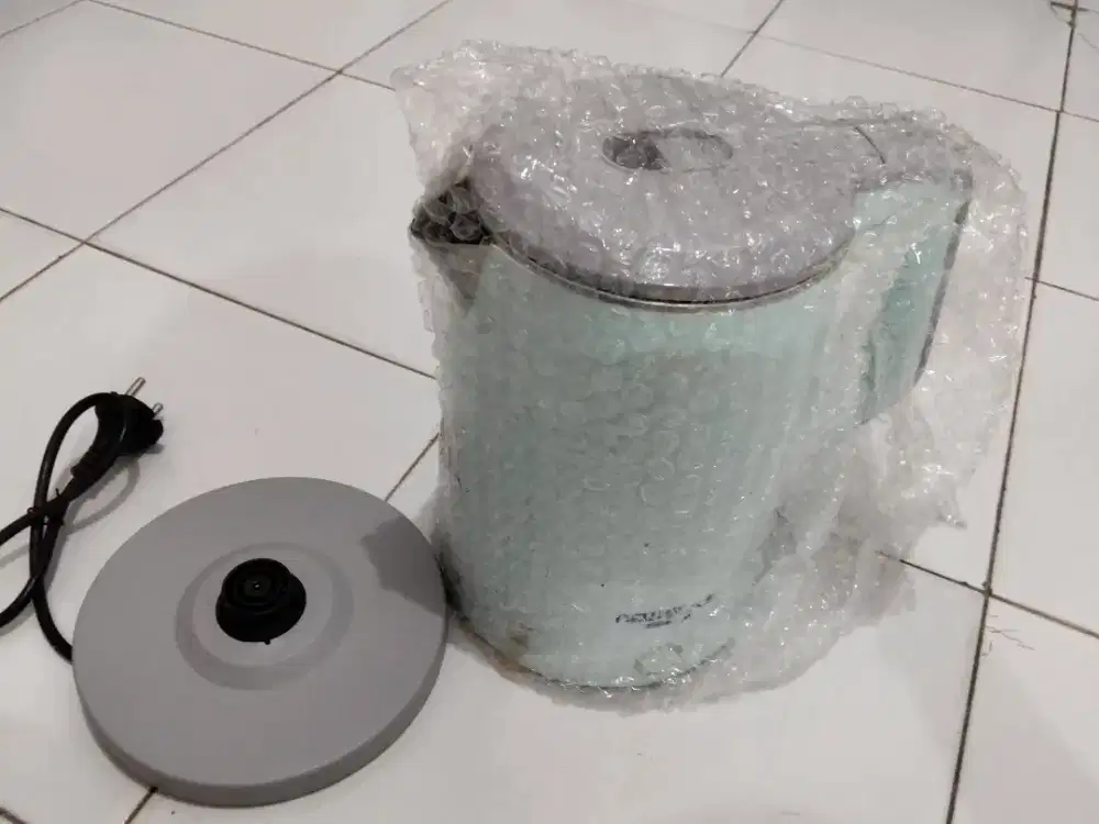 KETTLE LISTRIK Y20