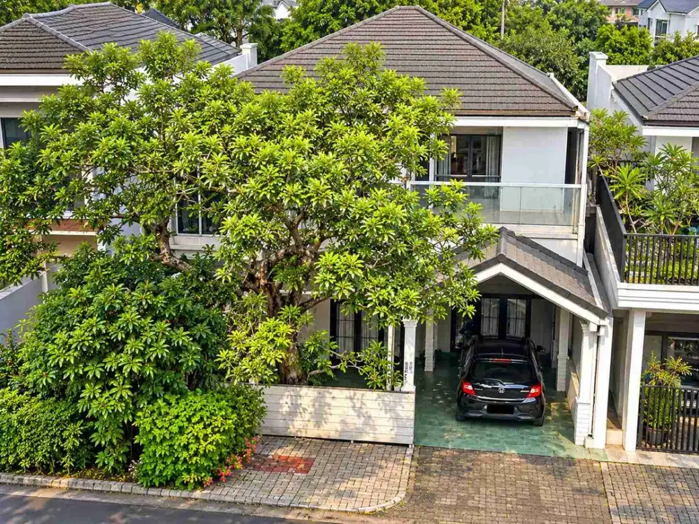 Dijual Rumah Cantik bagus Terawat Siap huni L 144 m² Sudah SHM di Kota Wisata Cibubur