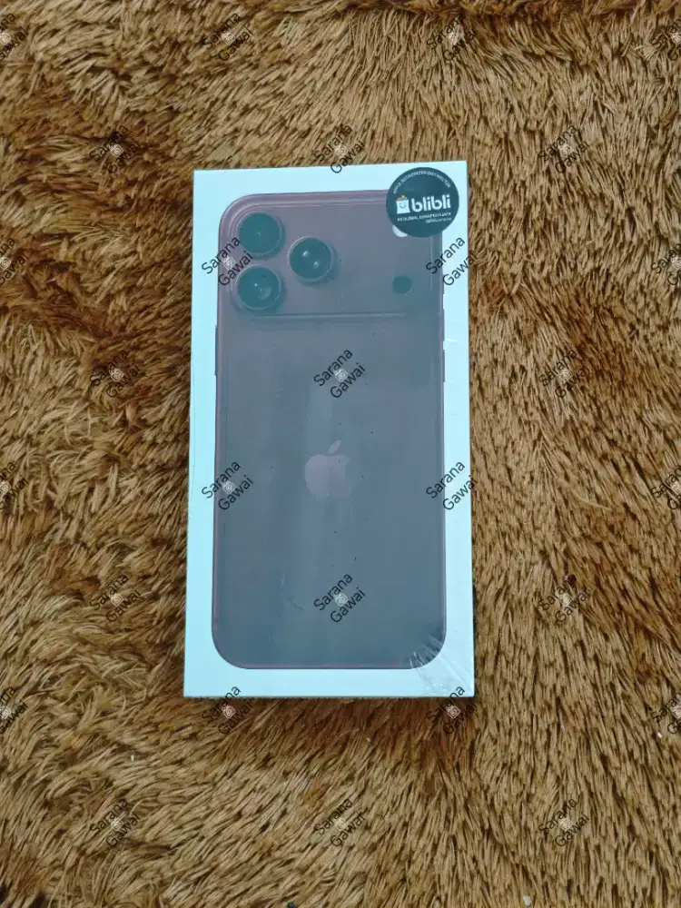 iPhone 18 Pro Max, Resmi, Burgundy, Segel Greenpeel Fresh, Ready