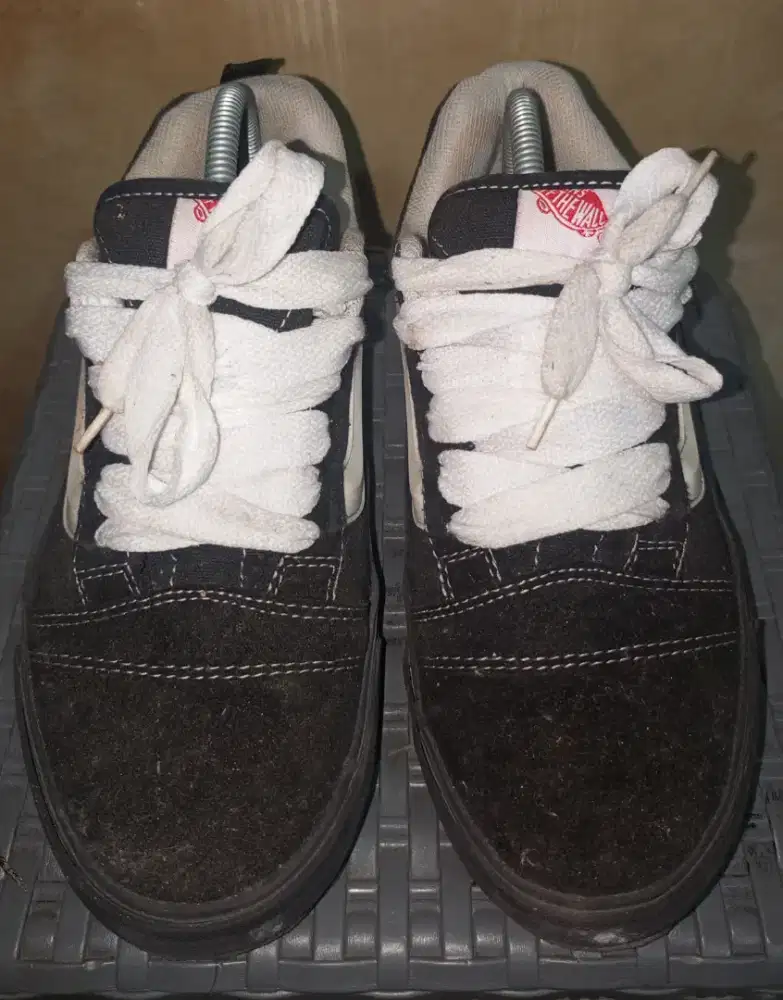 Vans Knu Skool (Low-top)