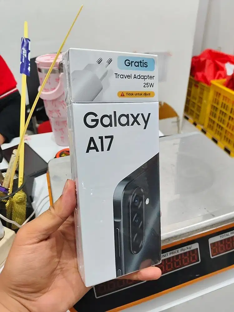 Samsung a17 8+8/128gb sein