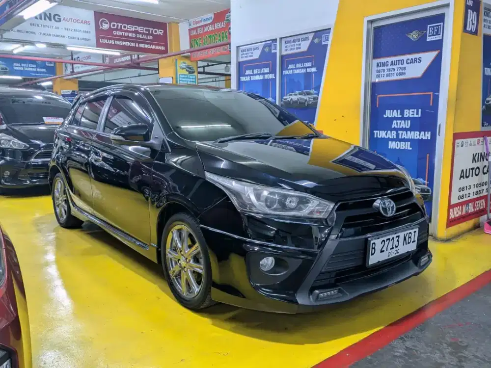 Toyota yaris S AT 2015