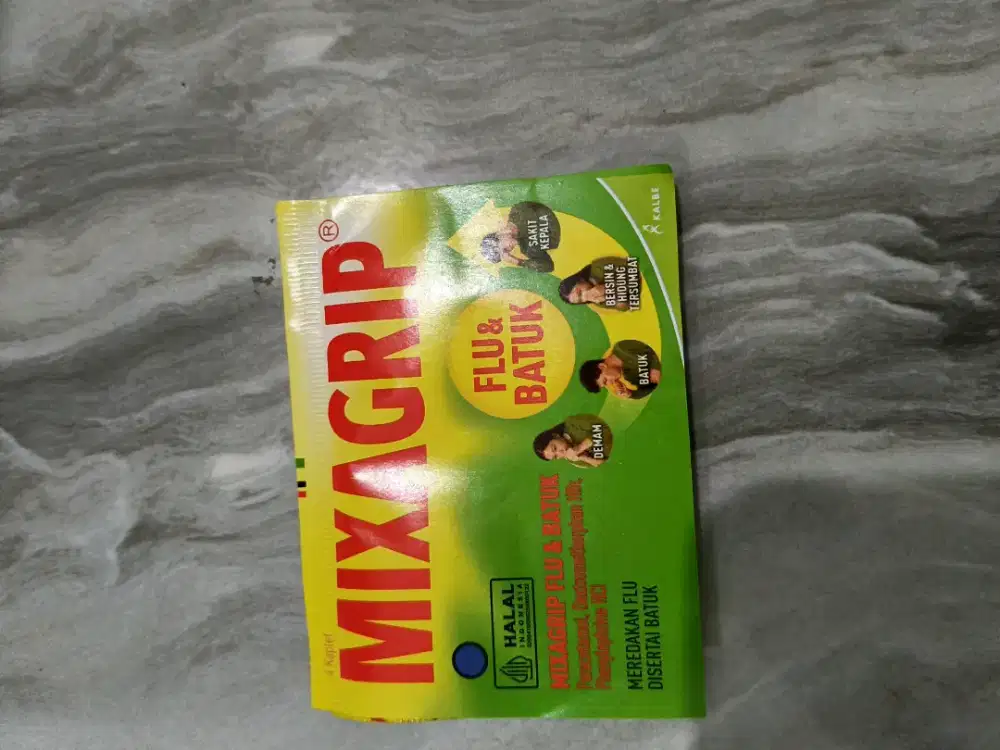 • Mixagrip Flu & Batuk(Isi 4 Kaplet)Obat Meredakan Gejala Flu & Batuk