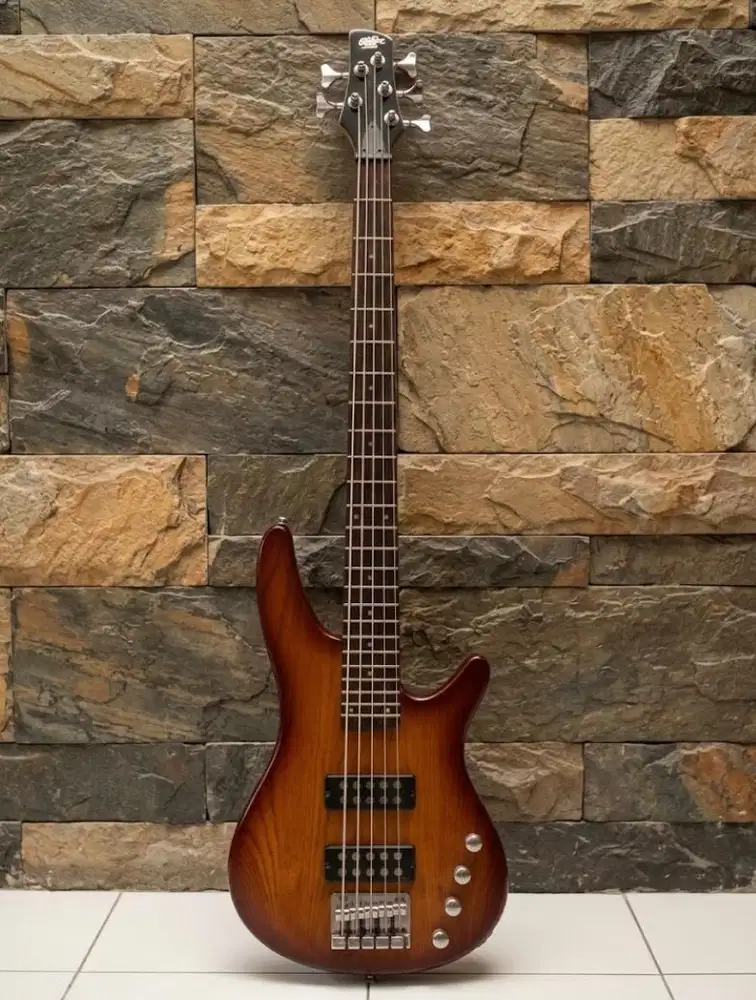 Dijual Bass Ibanez GIO Soundgear GSR205 Original (5 Senar) – Batangan