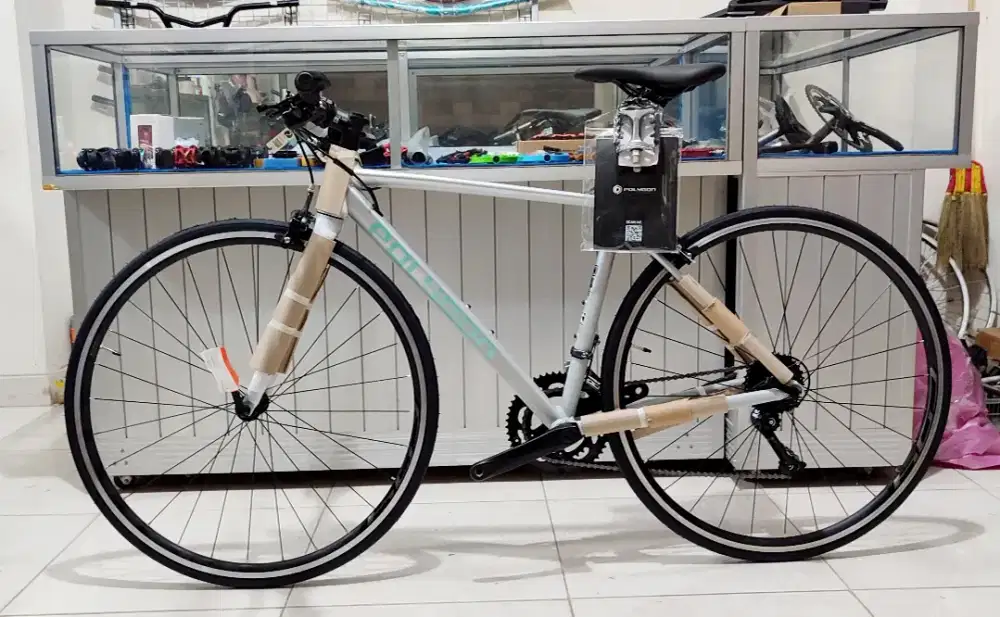 Road Polygon Stratos F2 alloy 700c BARU