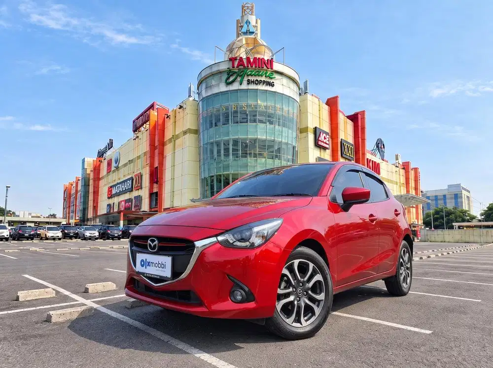 Angs Murah Mazda 2 1.5 R Skyactiv Bensin-AT 2016 Merah CBKRB