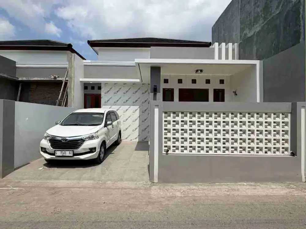 RUMAH BARU GRESS CANTIK LIMASAN MODERN DI SIDOKARTO GODEAN SLEMAN