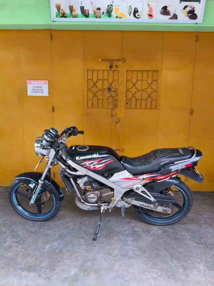 Ninja R 2008 original api