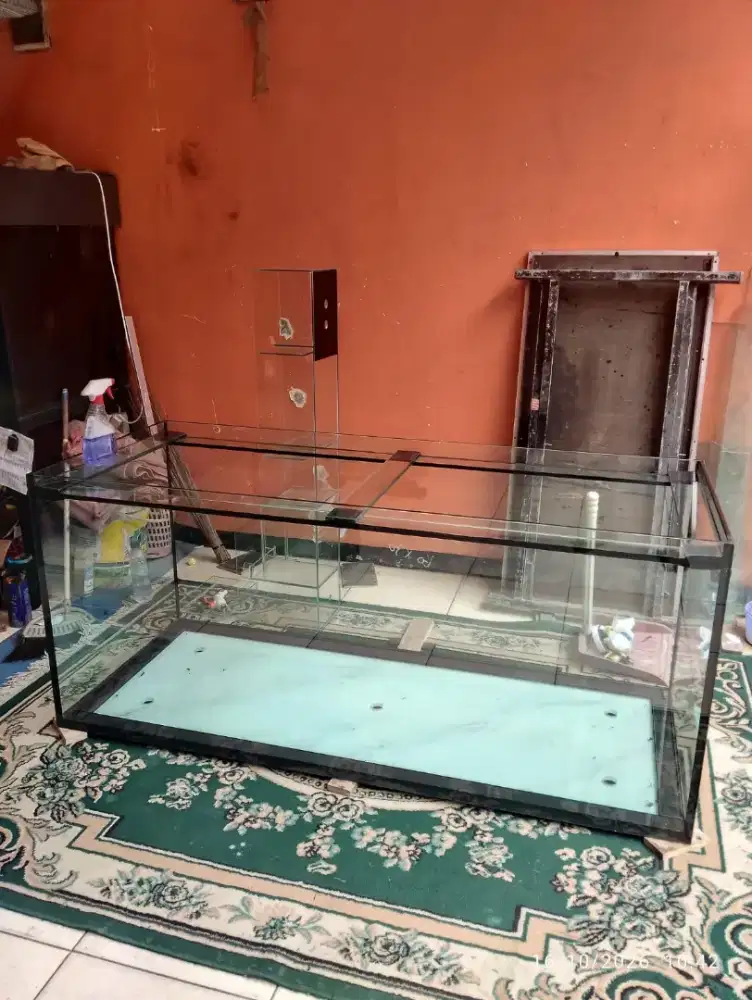 Aquarium ukuran 160x65x70