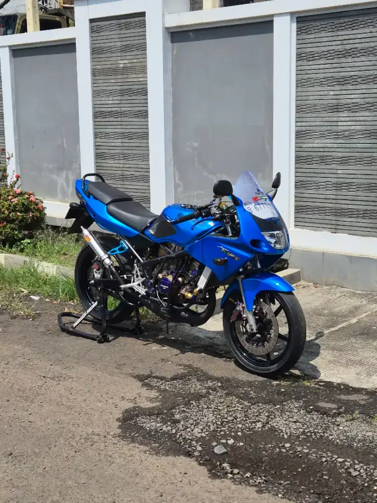 Dijual Ninja RR Old 2011 full modifikasi