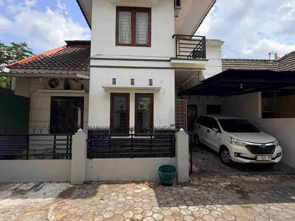 RUMAH 2 LANTAI DALAM MINI CLUSTER LOKASI STRATEGIS DI AREA ANGGAJAYA CONDONG CATUR DEPOK SLEMAN