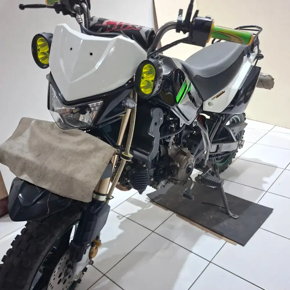 KAWASAKI KSR 110 th 2015 Body ORIGINAL  km 3686