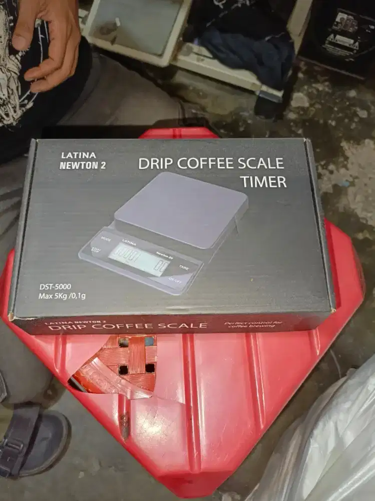 Timbangan digital timer Latina newton 2