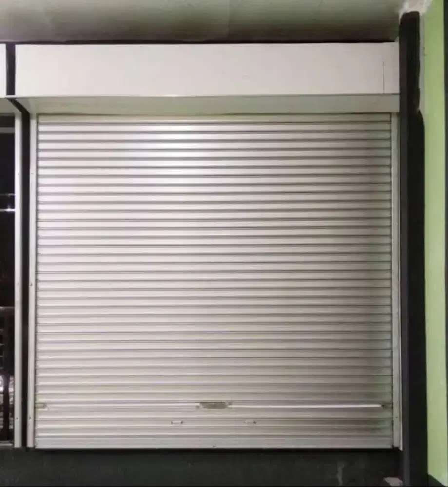 Tukang rolling door folding gate murah area pasar rebo condet