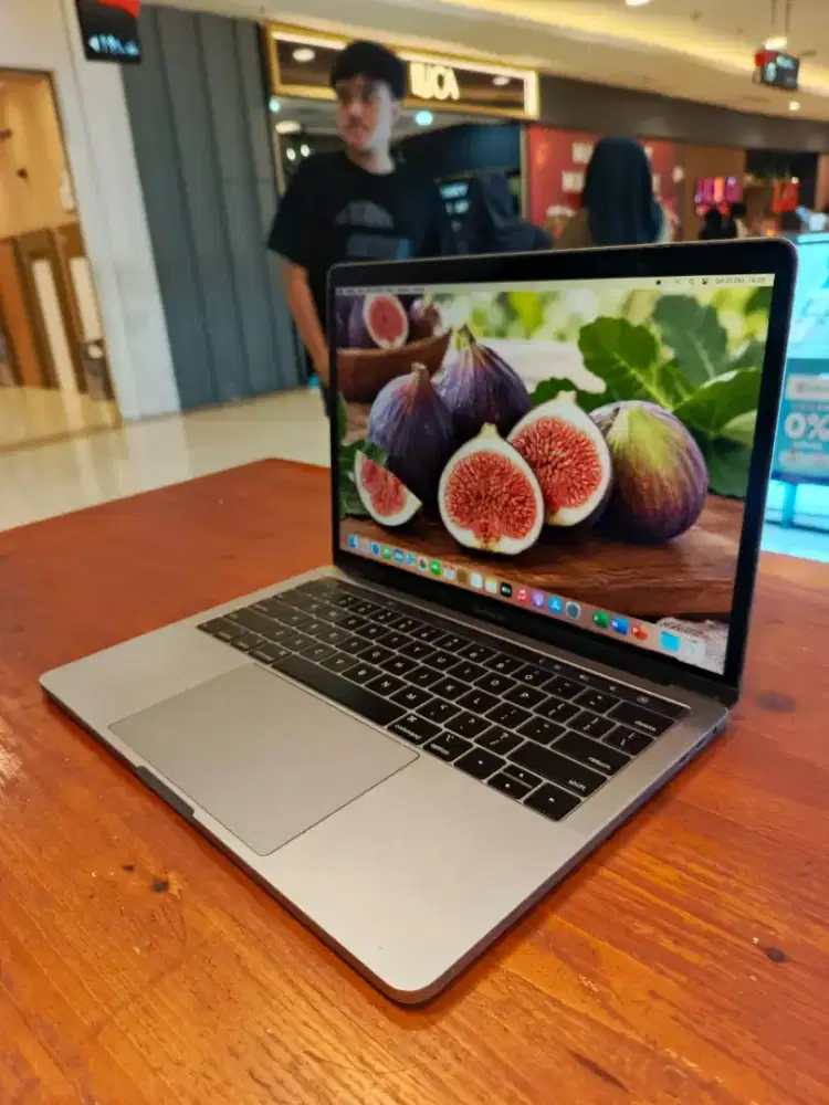 Macbook Pro Retina 13 inch 2018