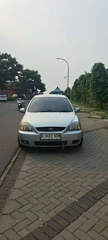 Kia Rio 2005 Bensin
