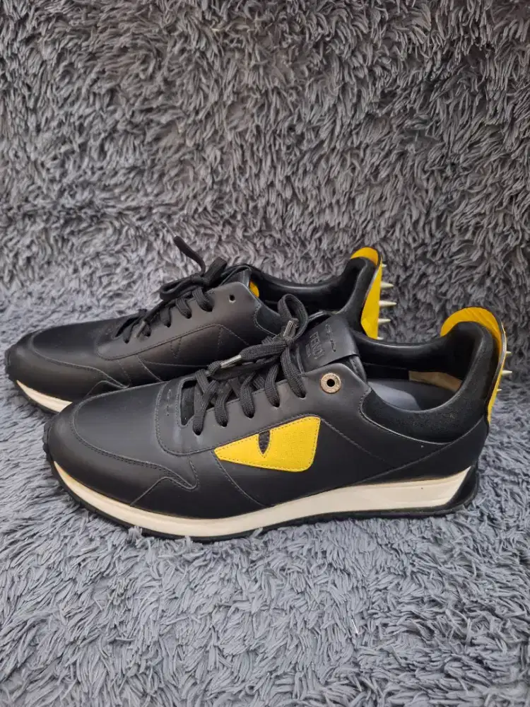 Sepatu Fendi Leather Monster