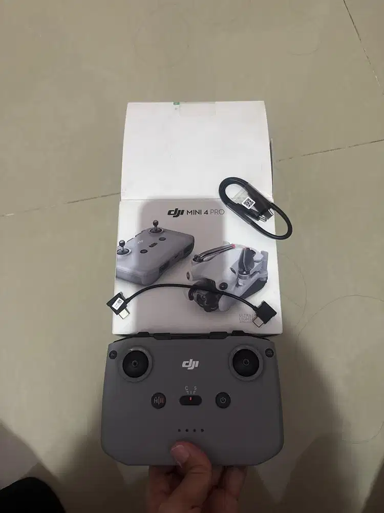 remote control DJI mini 4 pro