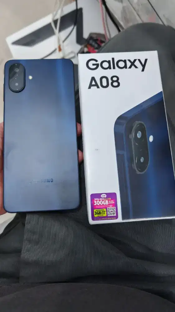 Samsung galaxy A08 ram 4+4/64gb like new