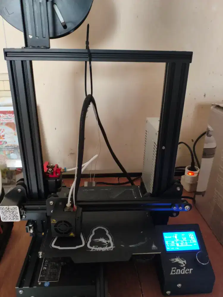 Di jual BU mesin printer 3D (ender 3v1)