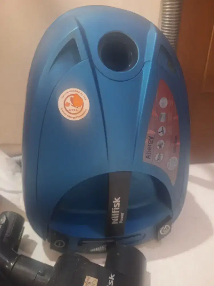 Vacuum Cleaner Nilfisk Power Allergy 2000W - Siap Pakai+Bonus Kantong