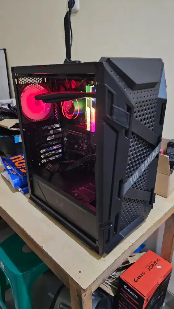 PC Gaming Rakitan Intel Core i5 12600k Z690 16GB SSD+HDD 512 SURABAYA