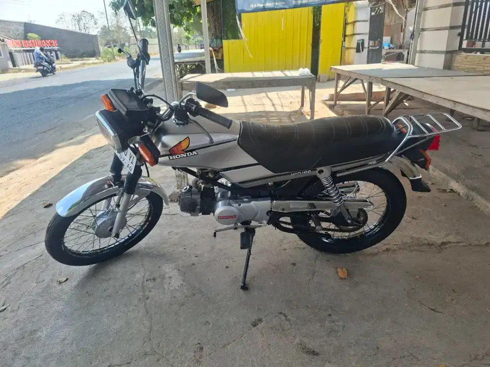 Motor kesayangan