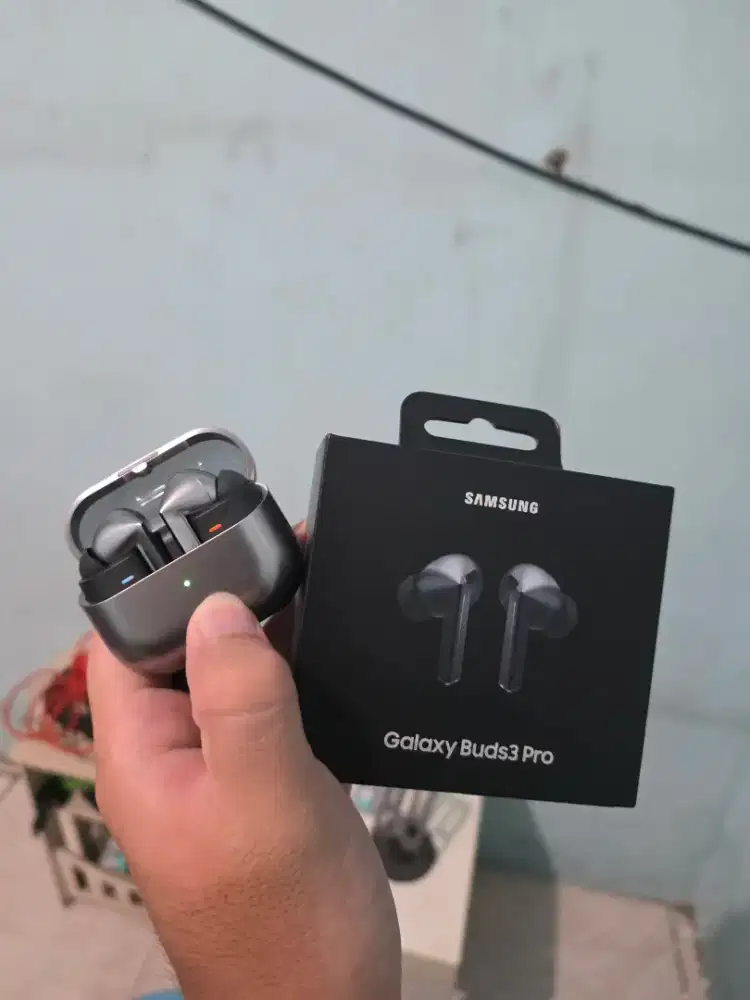 Samsung Galaxy Buds 3 Pro Like new