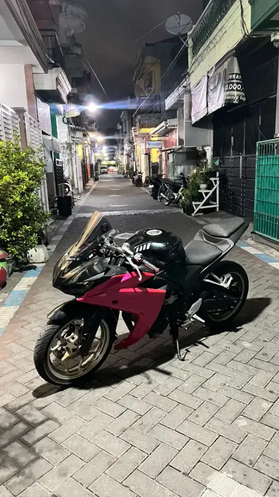 Yamaha R25 2014