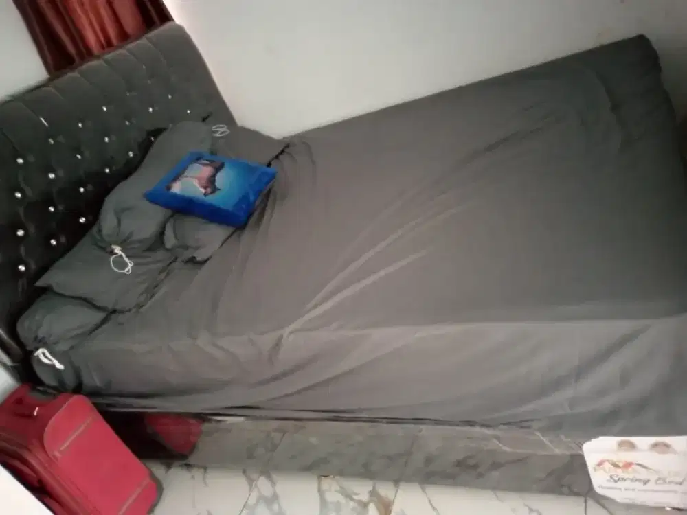 Dijual spring bed nomer 1 bisa nego