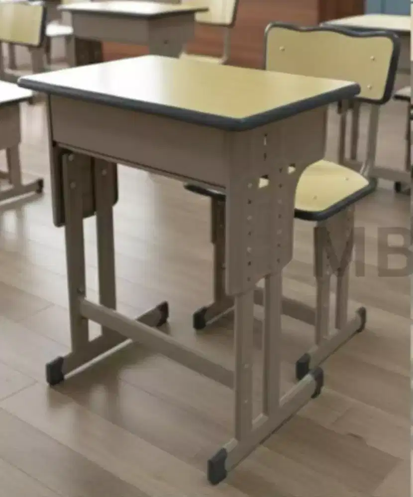 Meja Sekolah Karstech Fullset (New)