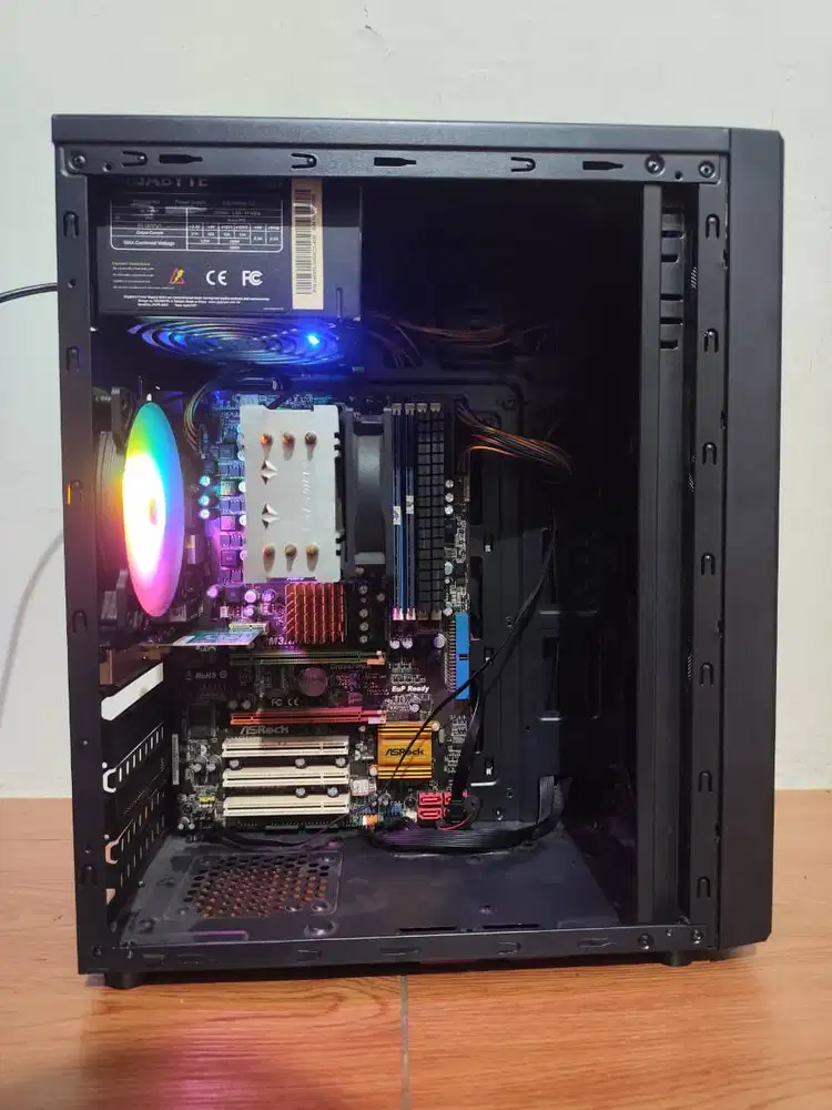 PC AMD AM3 Phenom II X6 1090T Black Edition X ASRock M3A770DE X 8GB