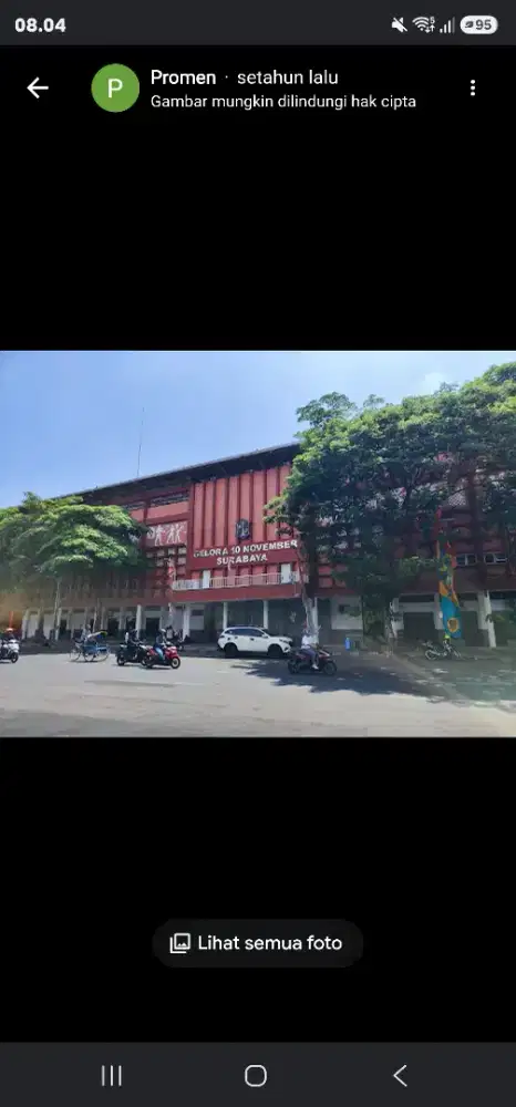 Rumah Tengah Kota Surabaya