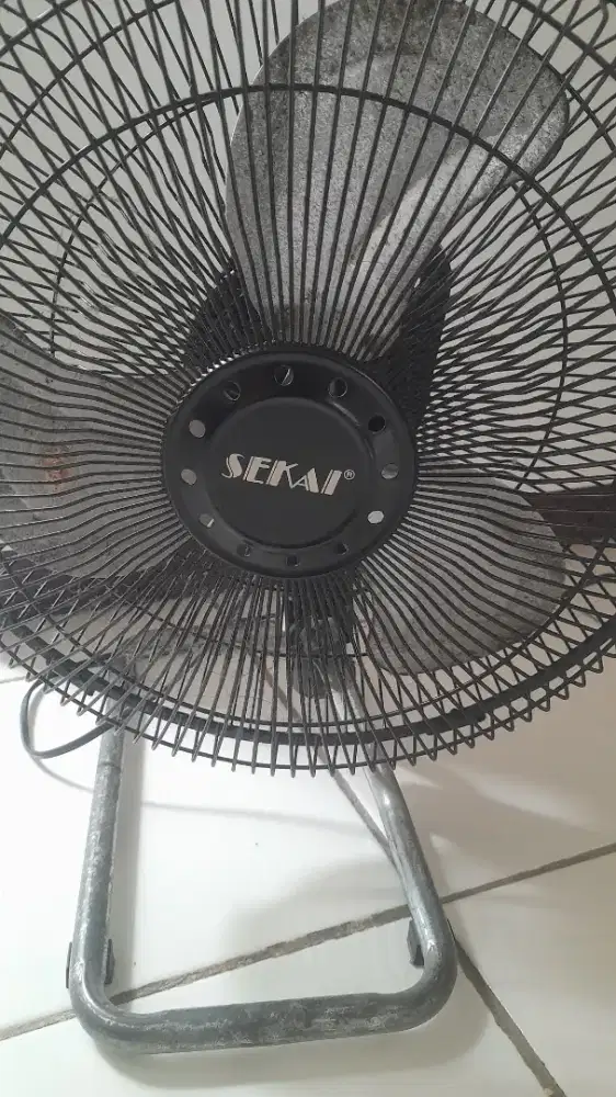Kipas Angin Sekai 12 inch