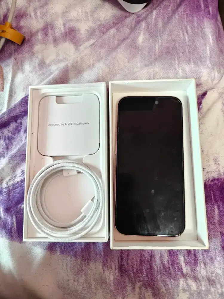 IPHONE 15 128GB EX IBOX WARNA PINK