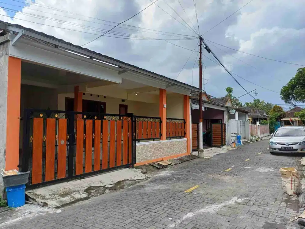 Dikontrakkan rumah dalam perumahan didaerah berkembang di seputaran Ibarbo Park dalam Perumahan