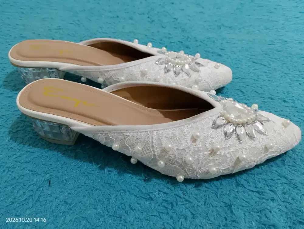 Sepatu Pengantin Wanita