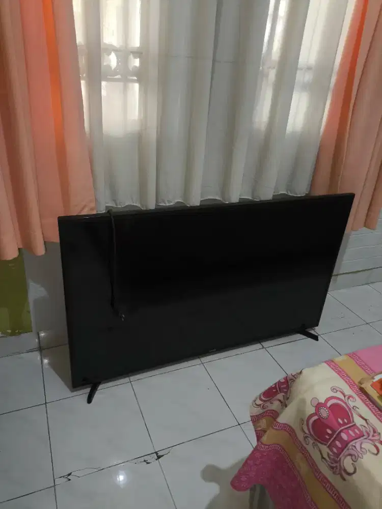 The Samsung UA49N5000 (UA49N5000AK) is a 49-inch Full HD