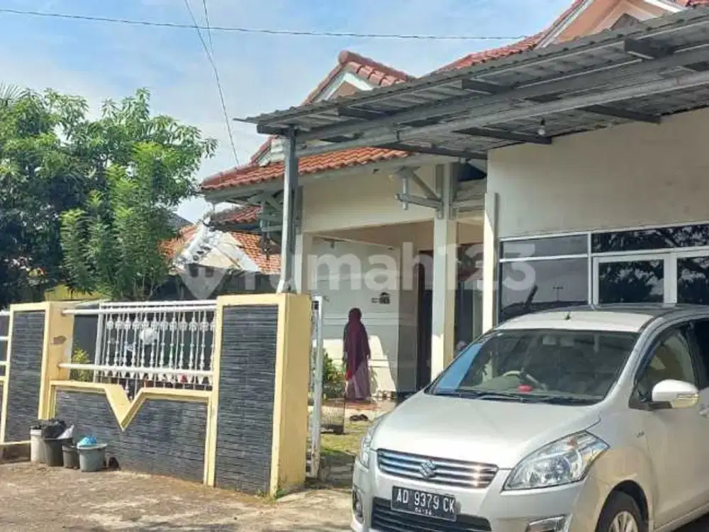 Rumah di Semarang Barat cck untk kantor