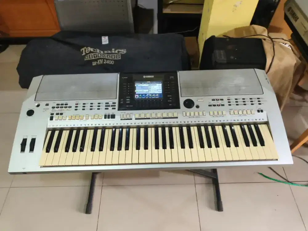 Jual Keyboard Yamaha PSR S900 Second Normal